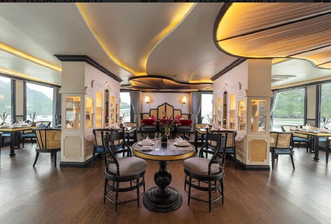 Madeline Cruises Hotel Ha Long Buitenkant foto