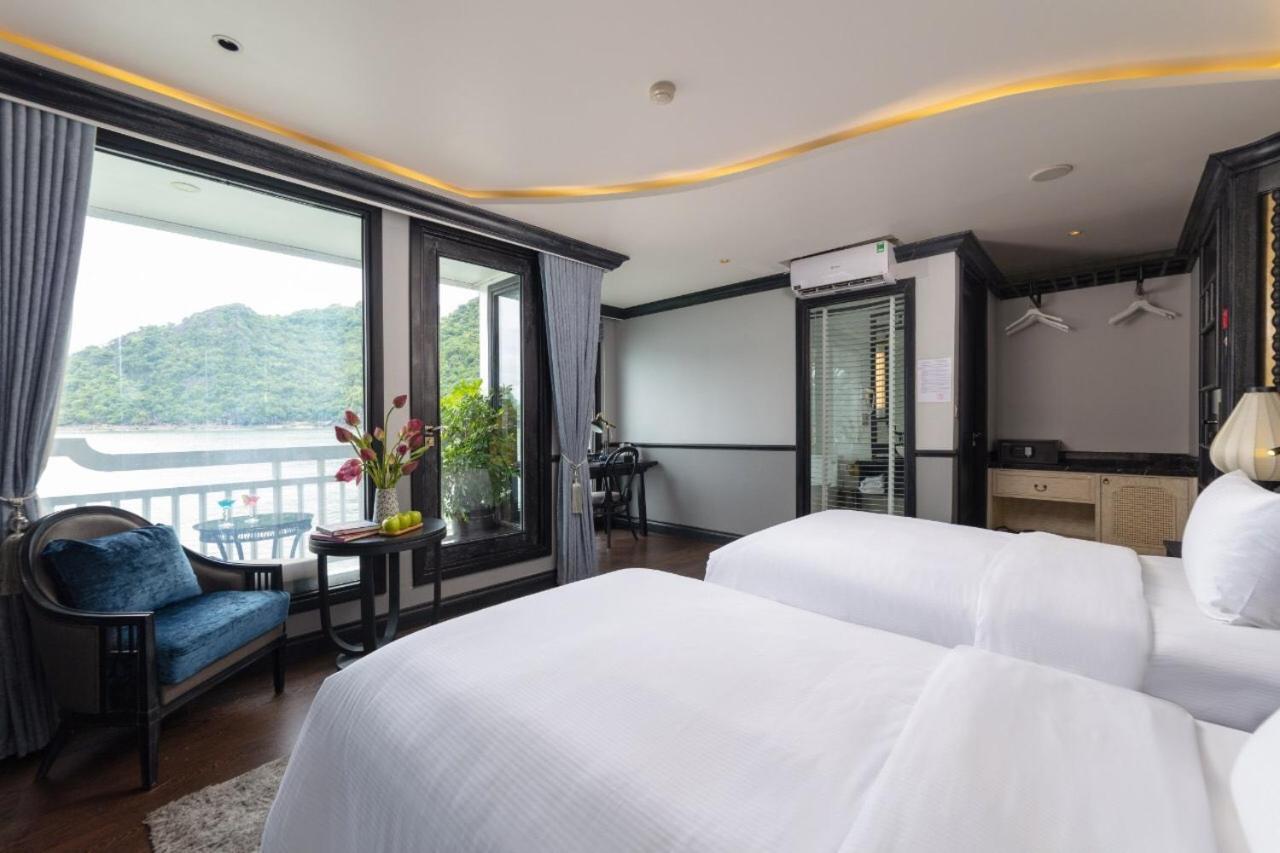 Madeline Cruises Hotel Ha Long Buitenkant foto