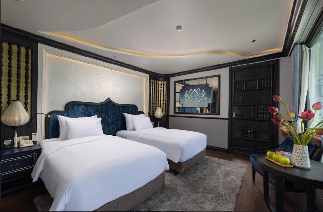 Madeline Cruises Hotel Ha Long Buitenkant foto