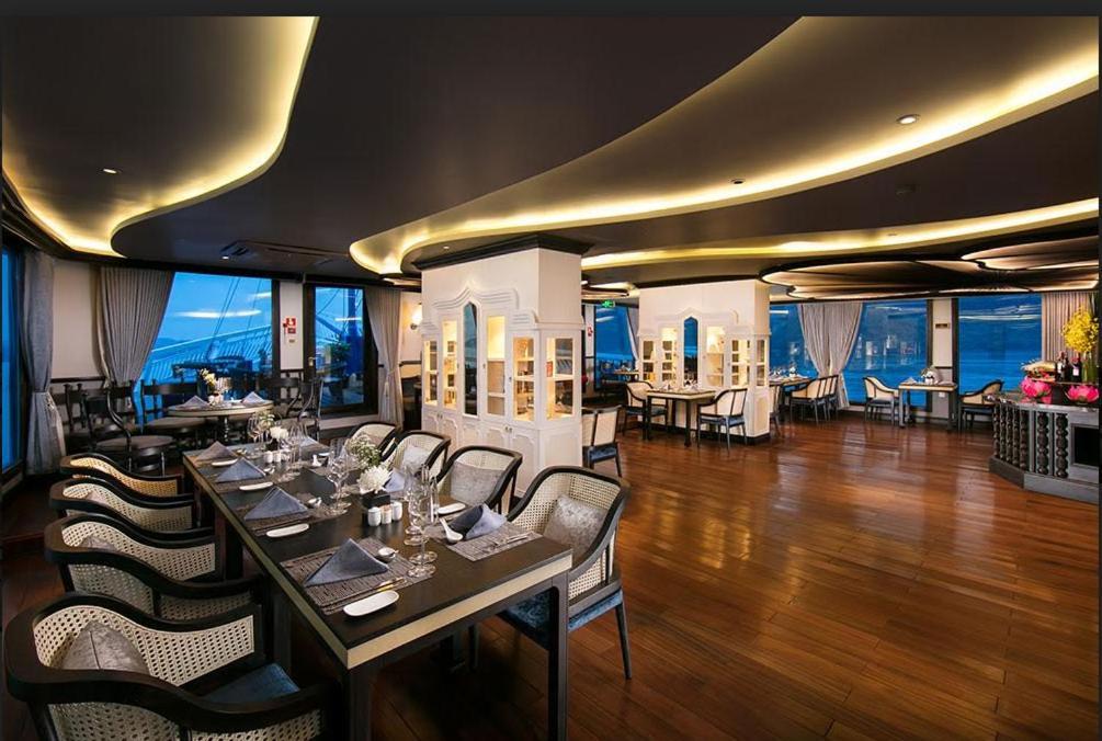 Madeline Cruises Hotel Ha Long Buitenkant foto