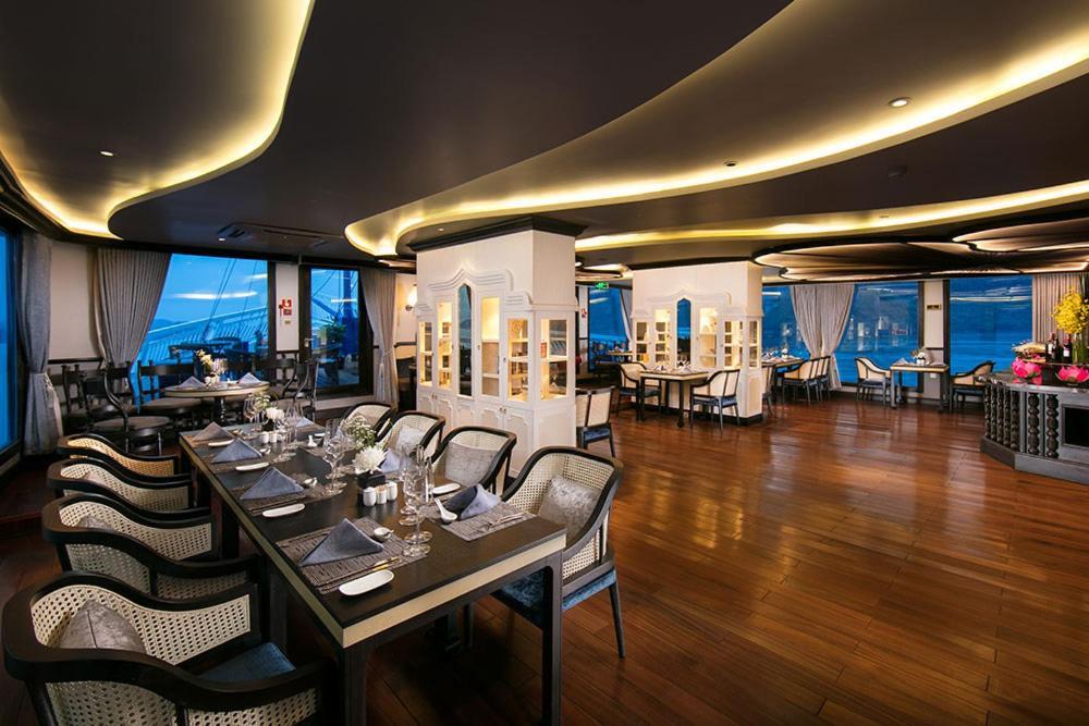 Madeline Cruises Hotel Ha Long Buitenkant foto